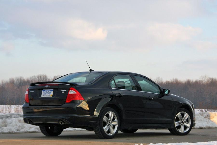  Ford Fusion Sport 2009 года  (фото 15 из 49)